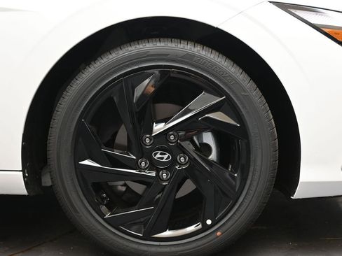 New 2026 Hyundai Elantra Sport FWD image 10