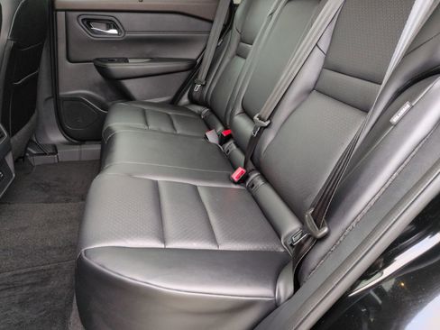 Certified 2023 Nissan Rogue SV w/ SV Premium B Package image 29