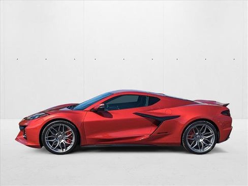 New 2025 Chevrolet Corvette Z06 w/ Battery Protection Package image 9