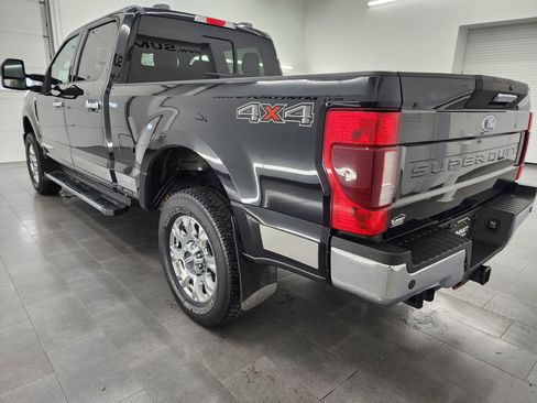 Used 2021 Ford F250 Lariat w/ Chrome Package image 6