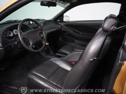 Used 2000 Ford Mustang GT RWD image 4