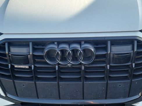 Used 2021 Audi Q7 3.0T Prestige w/ Prestige Package AWD/4WD image 13