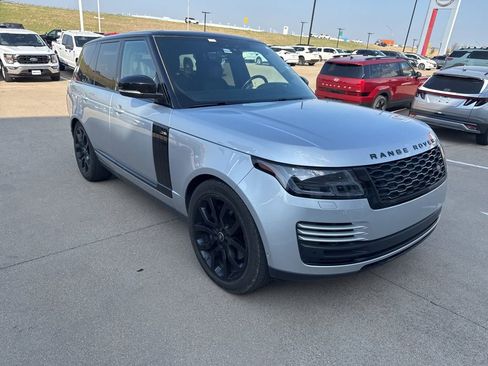 Used 2020 Land Rover Range Rover HSE image 6