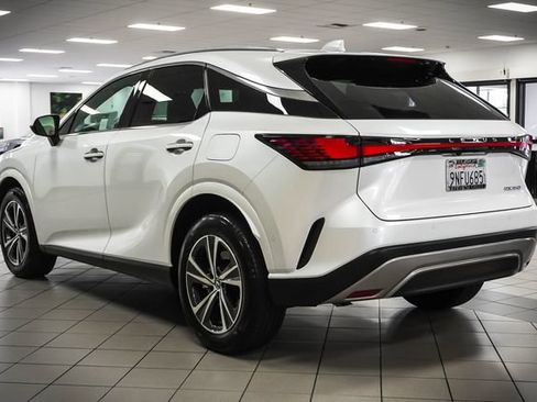 Certified 2024 Lexus RX 350 Premium Plus w/ Convenience Package FWD image 8