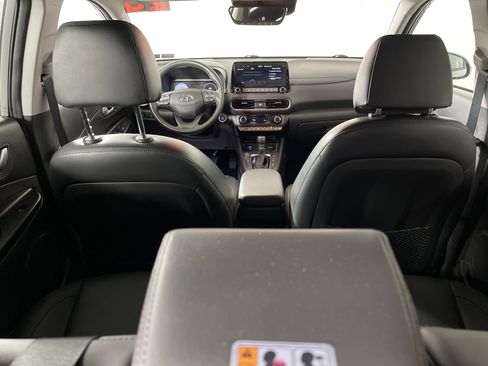 Used 2023 Hyundai Kona Limited w/ Cargo Package image 16