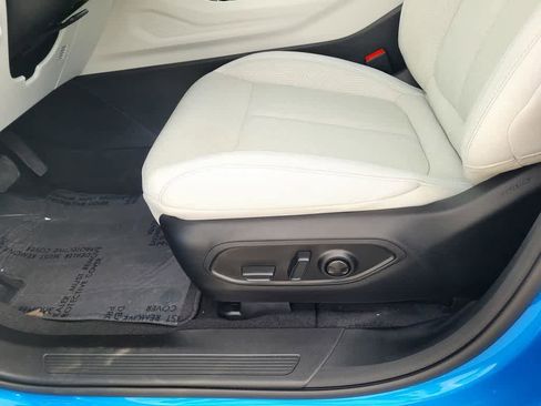 New 2026 Jeep Cherokee Laredo image 14