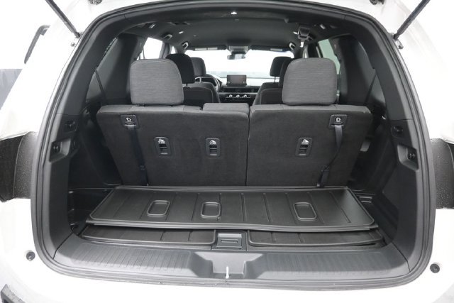 Certified 2025 Honda Pilot Sport image 28