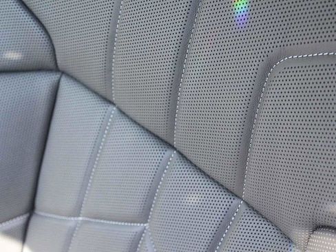 New 2026 BMW 760i xDrive w/ Executive Package image 24