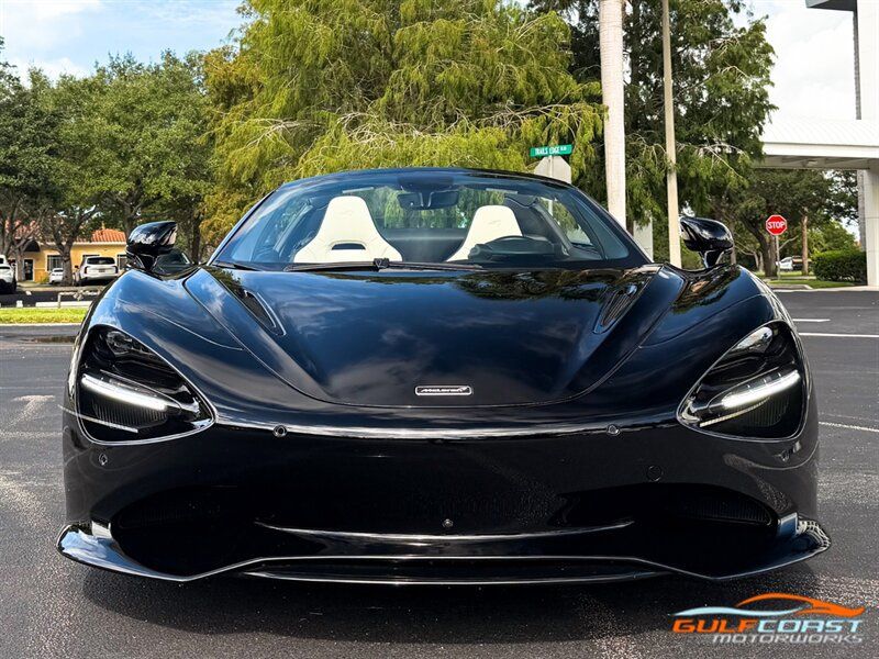 Used 2024 McLaren 750S Spider RWD image 8