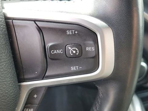 Used 2021 RAM 1500 Big Horn AWD/4WD image 12