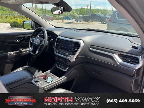 Used 2023 GMC Acadia SLT FWD image 27