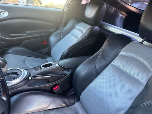 Used 2013 Nissan 370Z Touring w/ Sport Pkg image 16