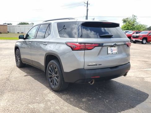 Used 2023 Chevrolet Traverse RS AWD/4WD image 4
