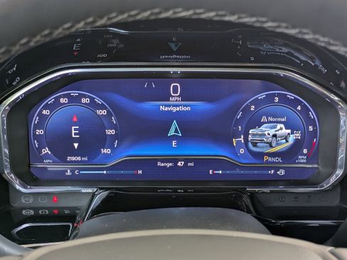 Used 2024 Chevrolet Silverado 2500 LTZ w/ LTZ Premium Package AWD/4WD image 30