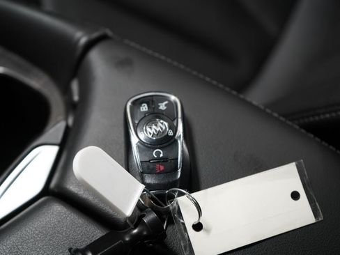 Used 2019 Buick Envision Essence AWD/4WD image 21