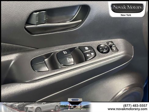 Used 2024 Nissan Kicks S FWD image 13