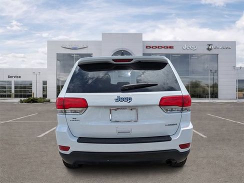 Used 2015 Jeep Grand Cherokee Laredo w/ Quick Order Package 23E RWD image 4