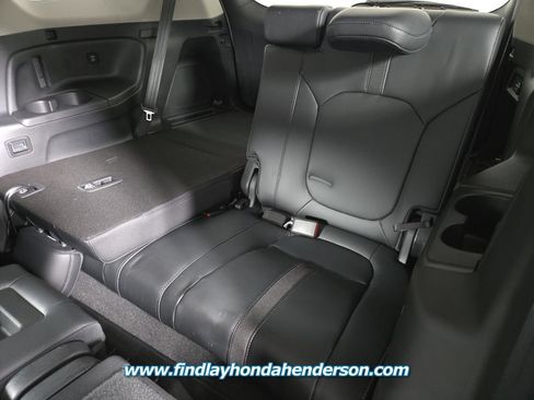 Certified 2025 Honda Pilot EX-L image 15