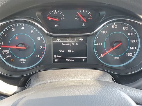 Used 2018 Chevrolet Cruze LT image 18