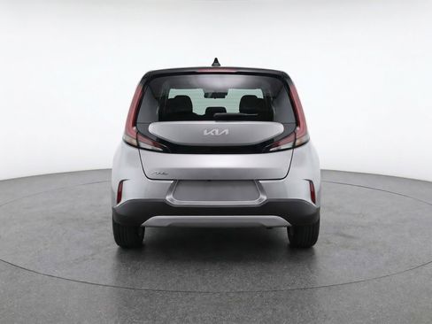 Used 2025 Kia Soul LX w/ LX Technology Package image 7