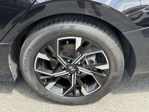 Certified 2025 Hyundai Sonata SEL AWD/4WD image 10
