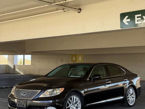 Used 2007 Lexus LS 460 image 1