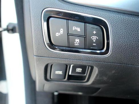 Used 2014 Hyundai Equus Signature image 21