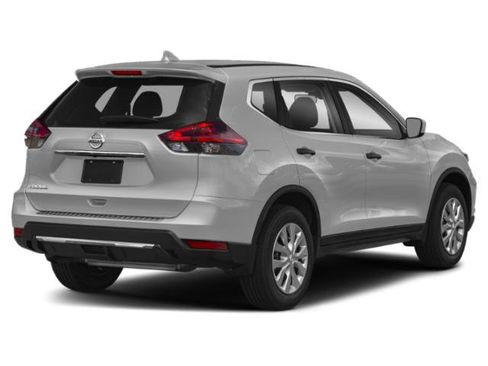 Used 2020 Nissan Rogue SV w/ Premium Package FWD image 2