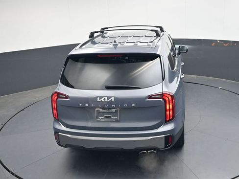 Used 2025 Kia Telluride S FWD image 26