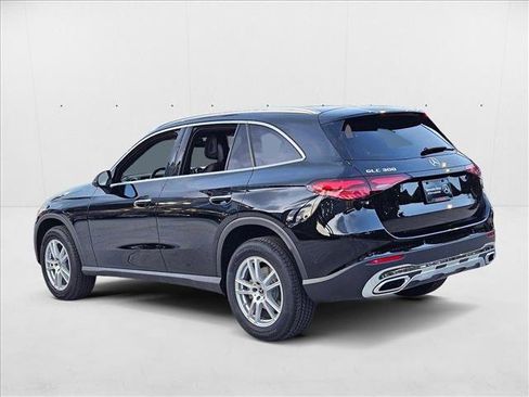 New 2025 Mercedes-Benz GLC 300 GLC 300 image 9