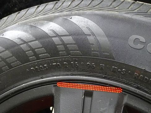 Used 2020 Chevrolet Trax LT w/ LT Convenience Package image 40