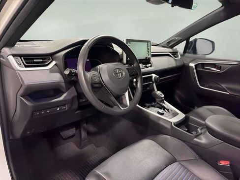 Used 2021 Toyota RAV4 XSE AWD/4WD image 10