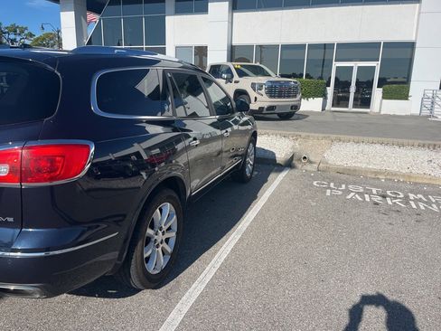 Used 2015 Buick Enclave Premium w/ Experience Buick Package image 4