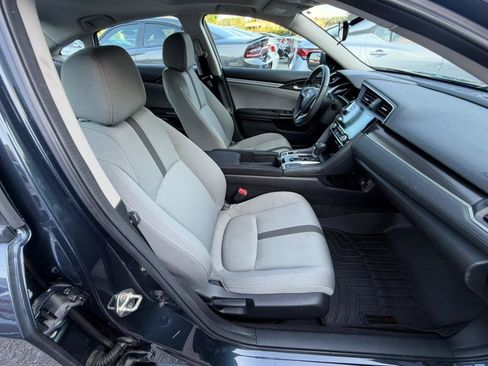 Used 2019 Honda Civic EX image 17