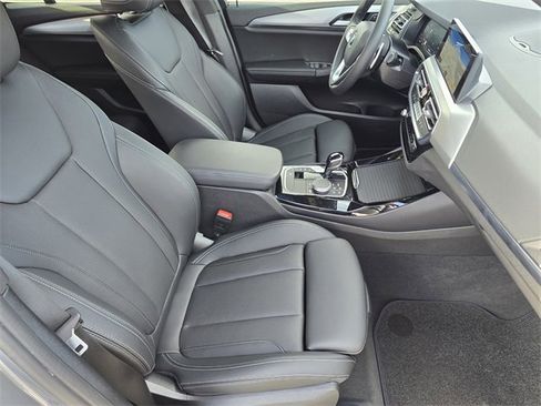 Used 2024 BMW X3 sDrive30i w/ Convenience Package image 10
