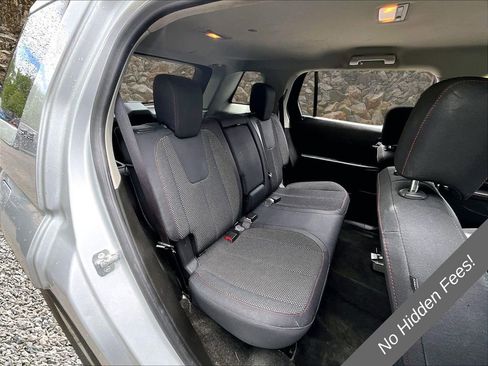 Used 2015 GMC Terrain SLE w/ Convenience Package AWD/4WD image 23
