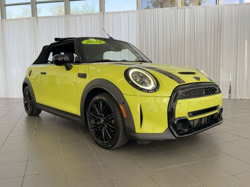 Certified 2023 MINI Cooper S image 7
