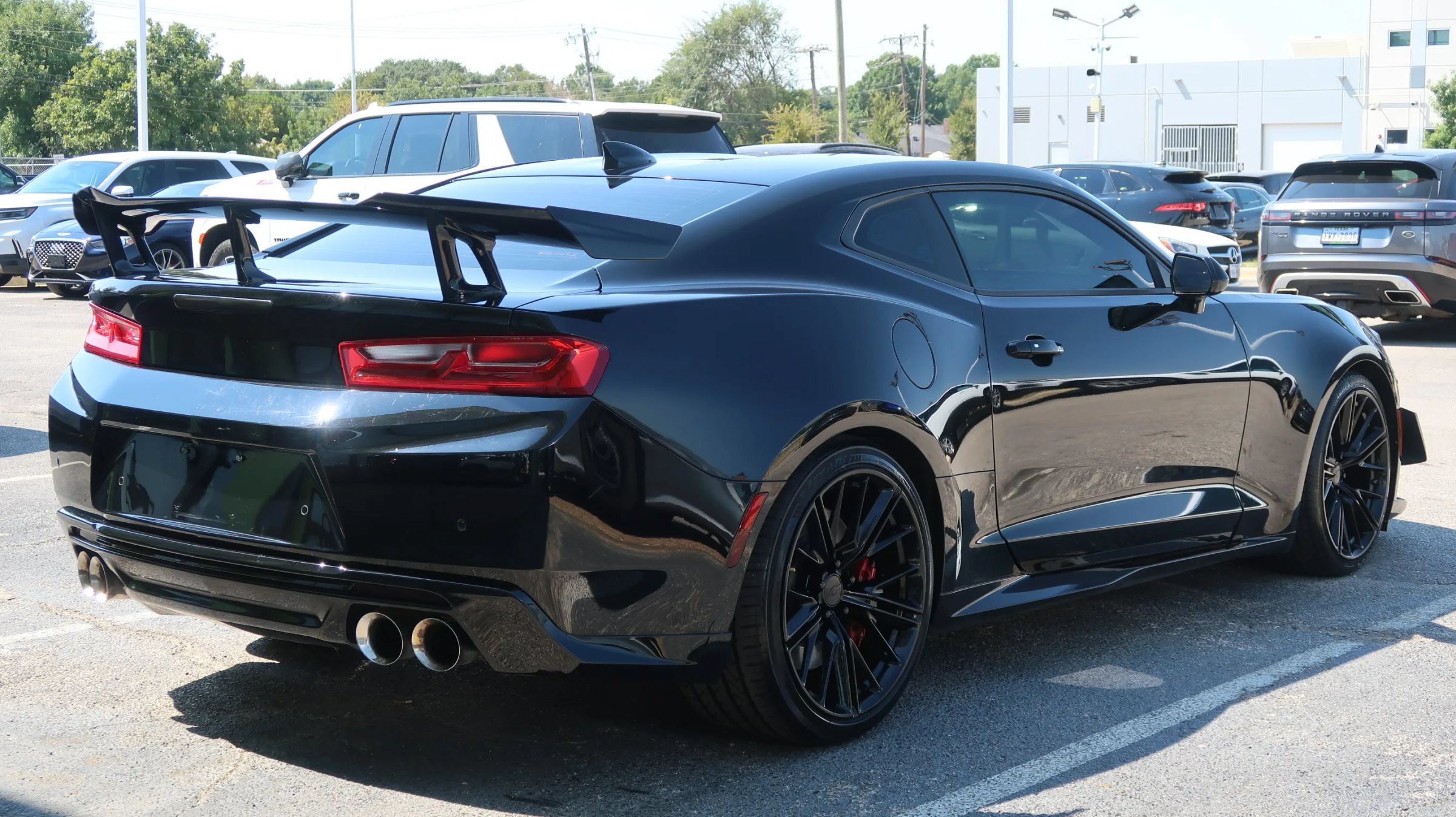 Used 2018 Chevrolet Camaro ZL1 RWD image 12