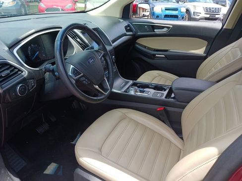 Used 2019 Ford Edge SEL w/ Equipment Group 201A AWD/4WD image 9