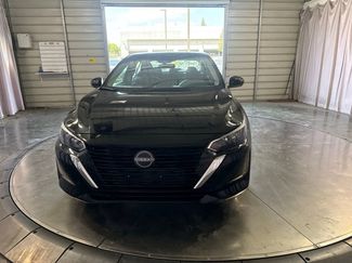 Used 2025 Nissan Sentra SV FWD video 2
