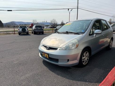 Used 2007 Honda Fit image 4