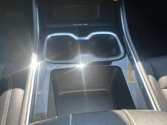 Used 2026 Chevrolet Traverse LT AWD/4WD image 36