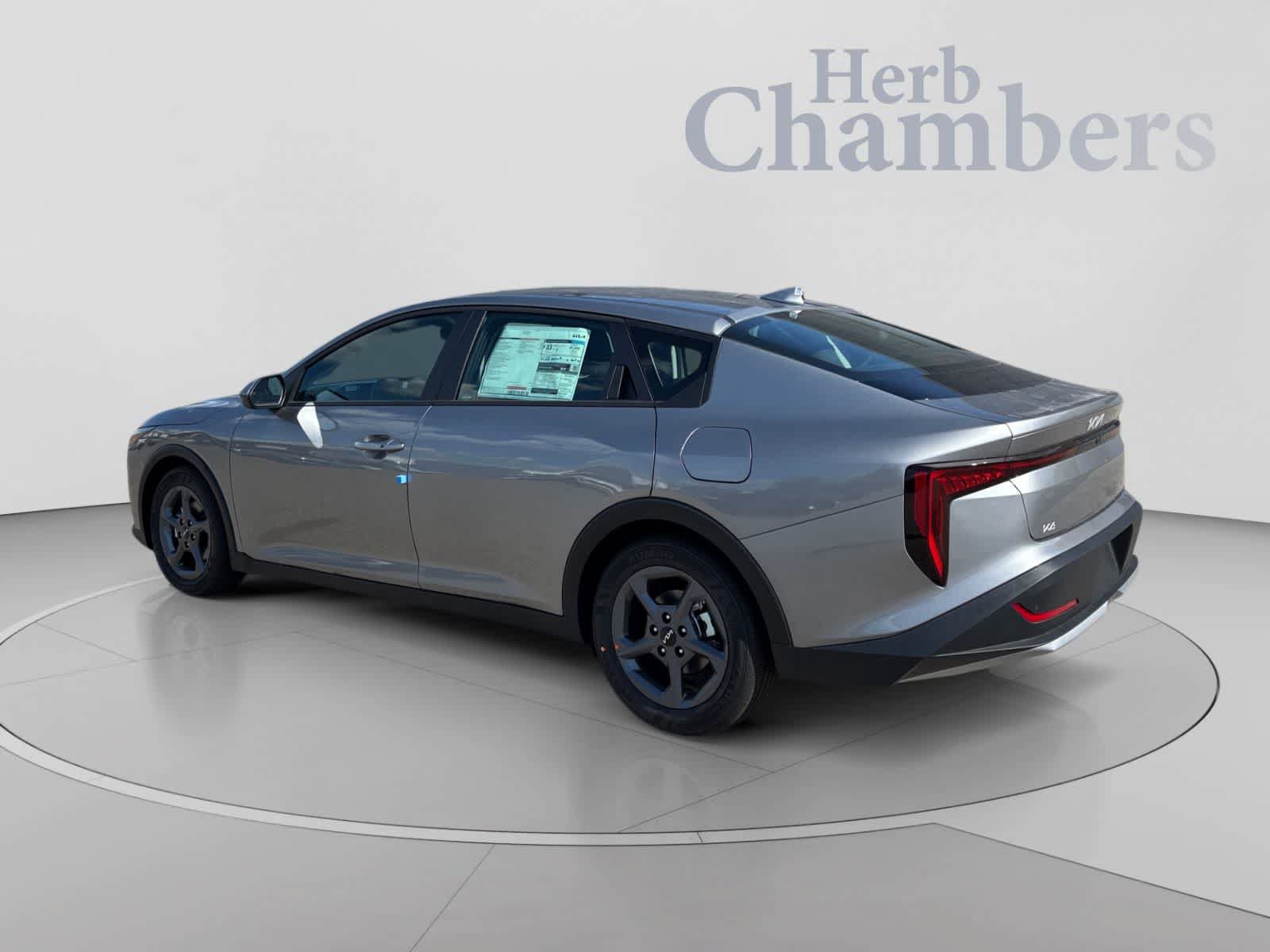 New 2026 Kia K4 FWD image 4