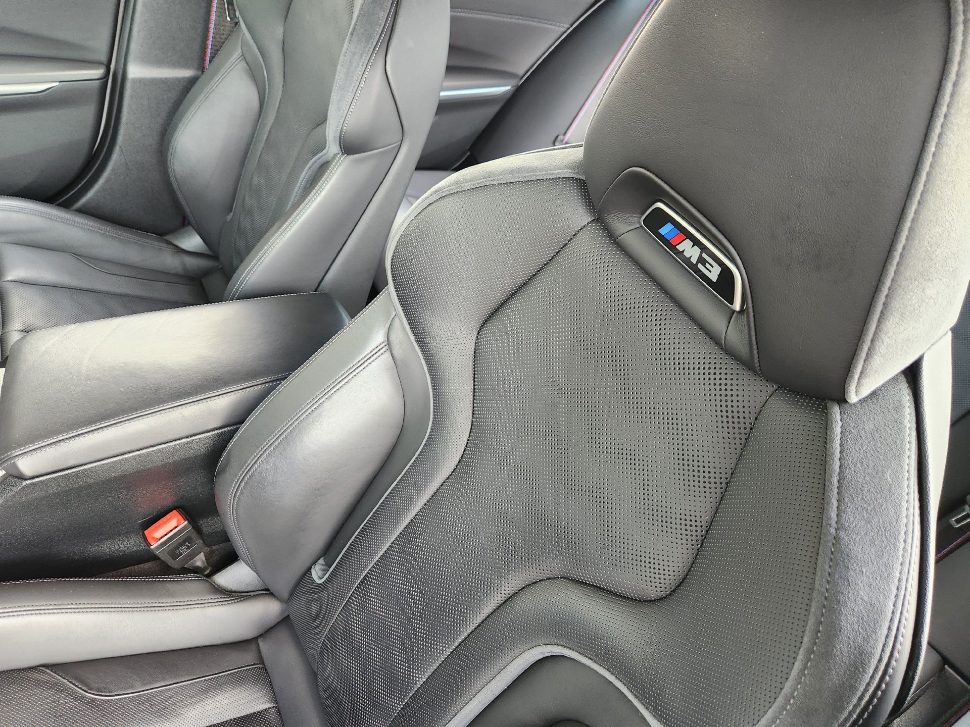 Used 2022 BMW M3 Competition RWD image 25