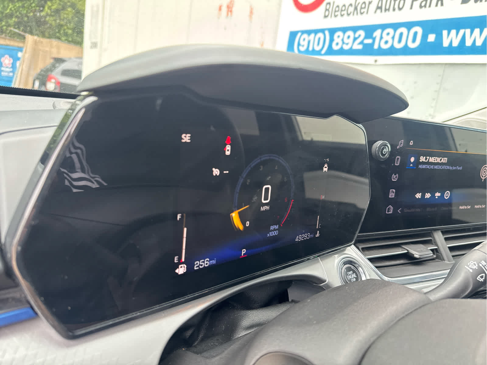 Used 2025 Chevrolet Trax LT FWD image 23