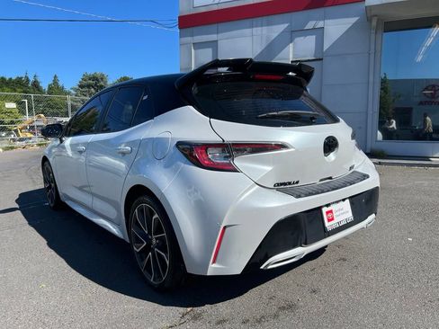 Used 2021 Toyota Corolla XSE w/ Carpet Mat Package (TMS) FWD image 6