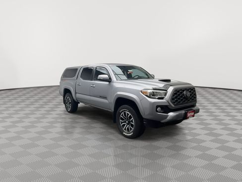 Used 2021 Toyota Tacoma TRD Sport w/ Technology Package image 30