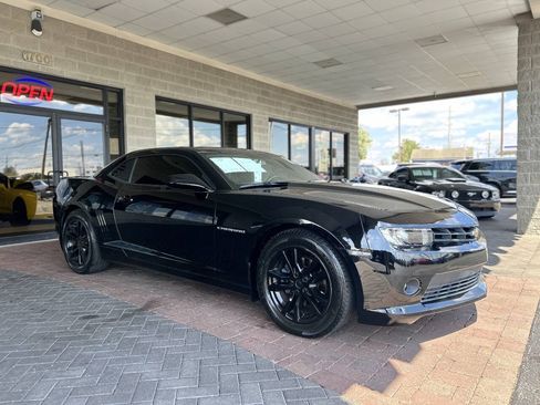 Used 2015 Chevrolet Camaro LT RWD image 22
