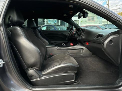 Used 2022 Dodge Challenger R/T w/ Plus Package image 20