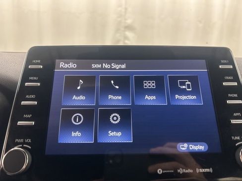 Used 2021 Toyota Avalon XLE image 16